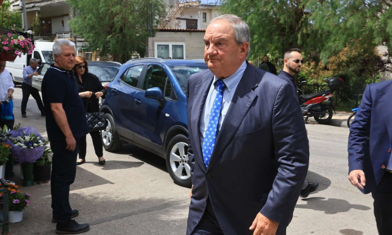 Νέα παρέμβαση Καραμανλή: «Η κυβέρνησή μας είχε πολυδιάστατη εξωτερική πολιτική»