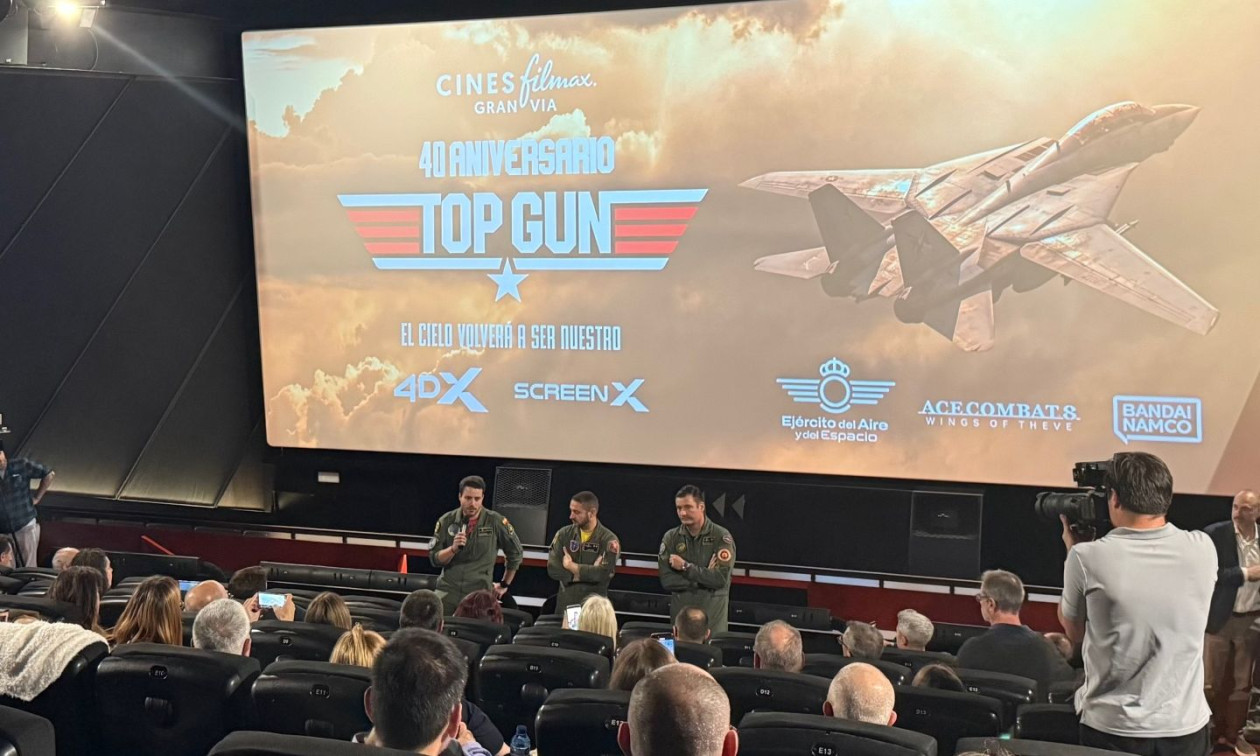 Οι πραγματικοί πιλότοι του Top Gun τα λένε όλα: Ζωές και καριέρες στην… Danger Zone
