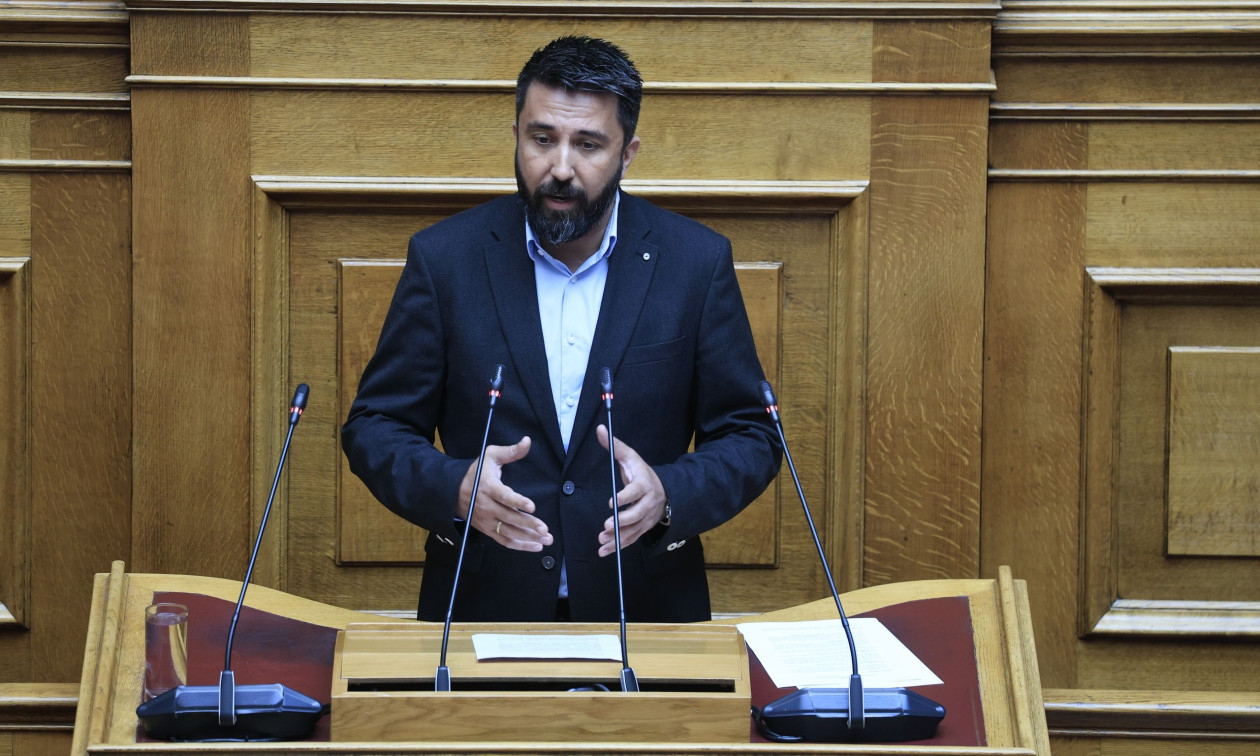 Νέα Αριστερά: Ανεξαρτητοποιήθηκε από την ΚΟ ο Φερχάντ Οζγκιούρ – Ραγδαίες εξελίξεις