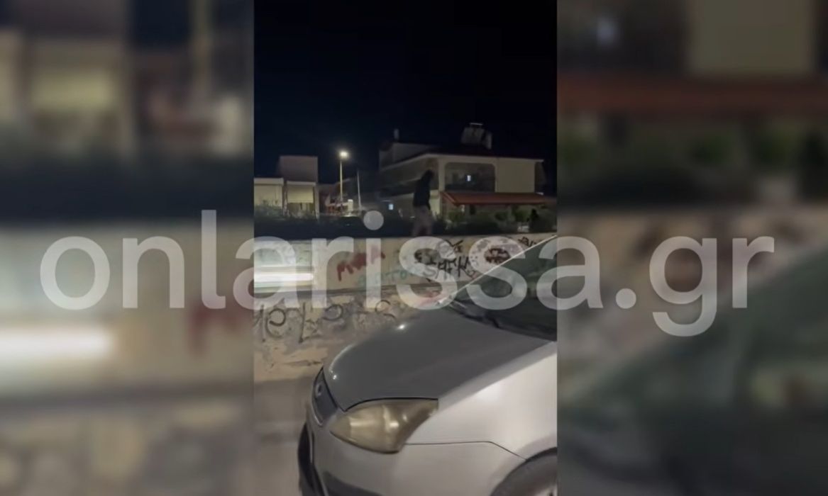 Λάρισα: Ανήλικοι πετούσαν πέτρες, μπουκάλια και νερομπαλόνια σε διερχόμενα αυτοκίνητα – Δείτε βίντεο