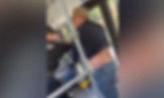 Ιταλία: Oδηγός λεωφορείου γρονθοκόπησε 15χρονο με αναπηρία «επειδή δεν είχε εισιτήριο» – Βίντεο