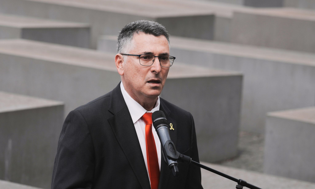 Ισραηλινός ΥΠΕΞ για το βίντεο με ακτιβιστές: Επαίσχυντη η συμπεριφορά του υπουργού Εθνικής Ασφάλειας