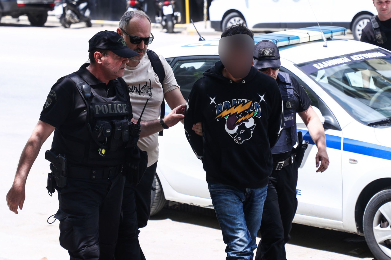 Θεσσαλονίκη: Στη φυλακή ο 30χρονος πατροκτόνος – Ζητήθηκε ψυχιατρική πραγματογνωμοσύνη