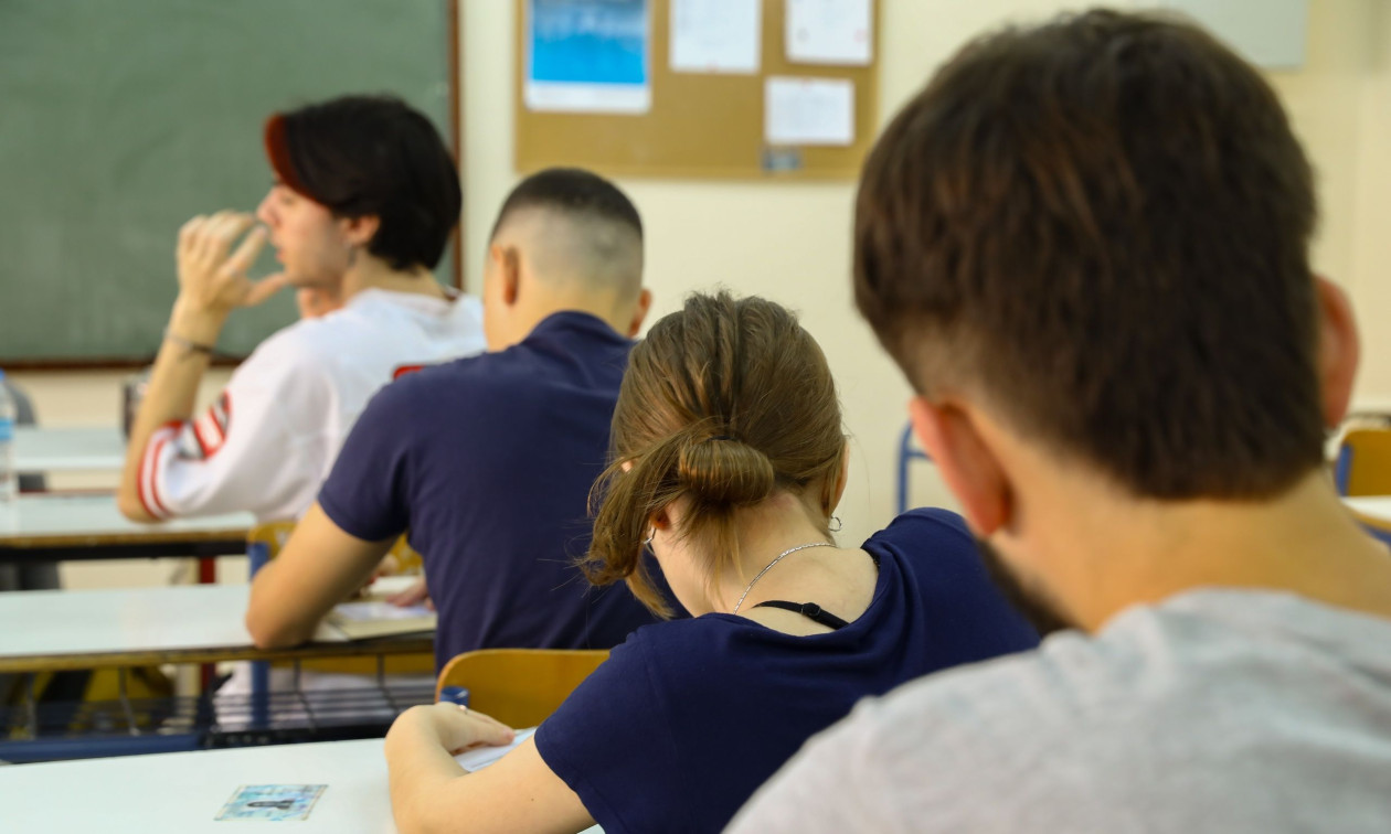 Πανελλήνιες 2026: 5 συμβουλές για τη διαχείριση των εξετάσεων – Tι θα πρέπει να έχουν οι υποψήφιοι