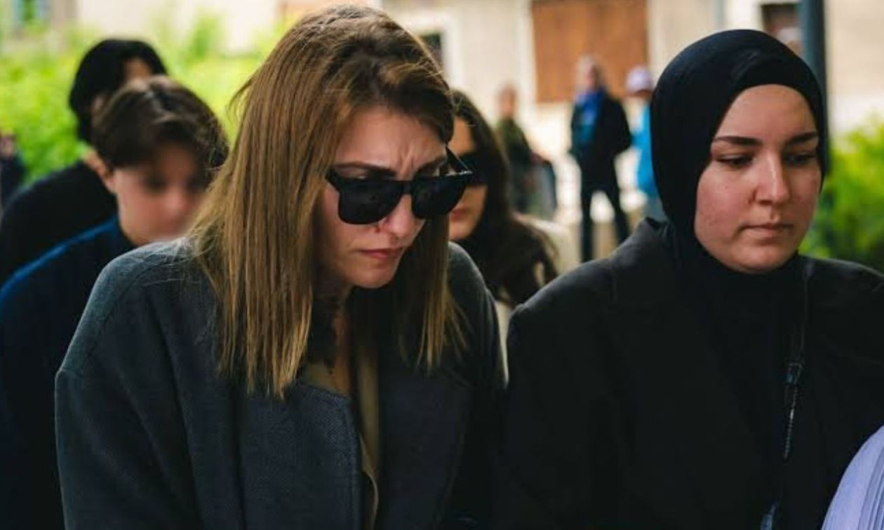 Φρίκη στη Γαλλία: «Προσπάθησε να με στραγγαλίσει στον ύπνο μου» – Ο τρόμος που έζησε η Λετίσια