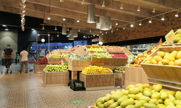 1739588-super-market.jpg