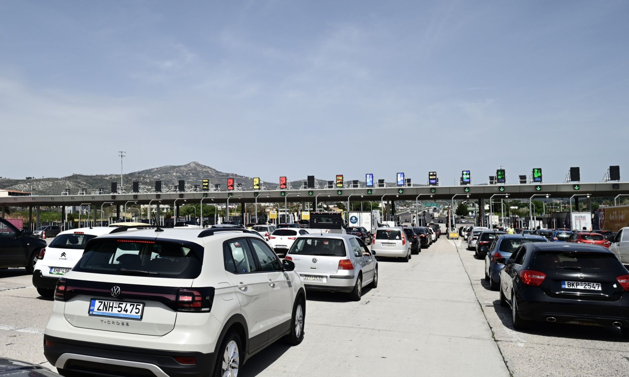 Ομαλά η επιστροφή των εκδρομέων του Αγίου Πνεύματος στην Αττική – Πού υπάρχουν μικρές καθυστερήσεις
