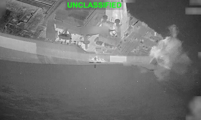 1739998-9df76f3a-hormuz-tanker-25.jpg