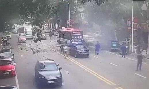 Τρομακτική έκρηξη σε κατάστημα στην Κίνα – Δύο νεκροί και 13 τραυματίες