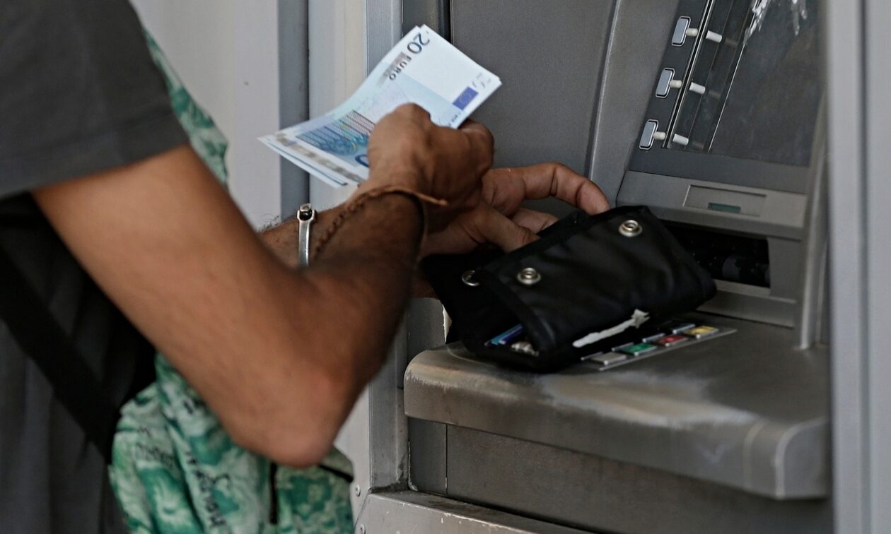 Πληρωμές e-ΕΦΚΑ, ΔΥΠΑ: Ποιοι πάνε ταμείο από 8 έως 12 Ιουνίου
