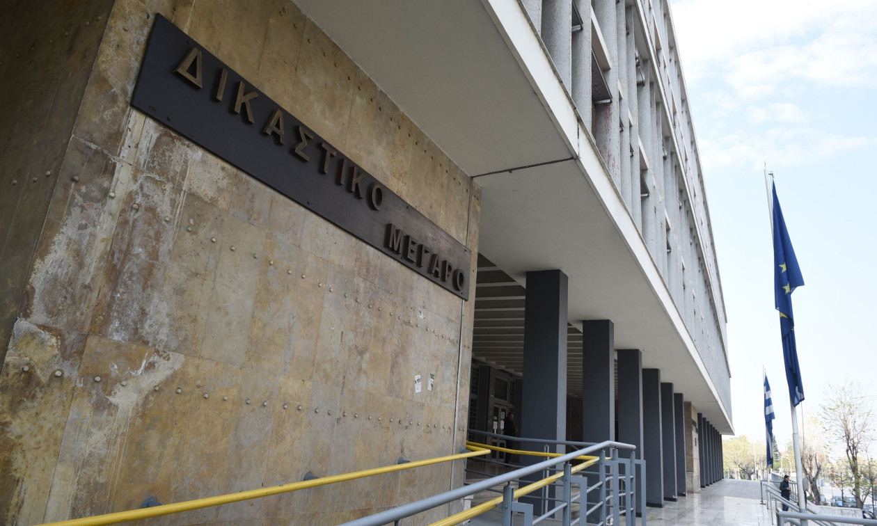 Θεσσαλονίκη: 24χρονος αποπειράθηκε να σκοτώσει την αδελφή του και τον σκύλο της
