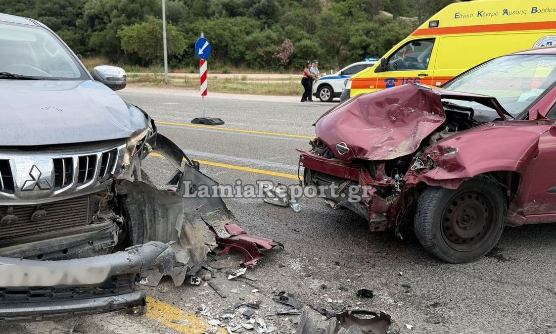 Θερμοπύλες: Σοβαρό τροχαίο με δύο τραυματίες