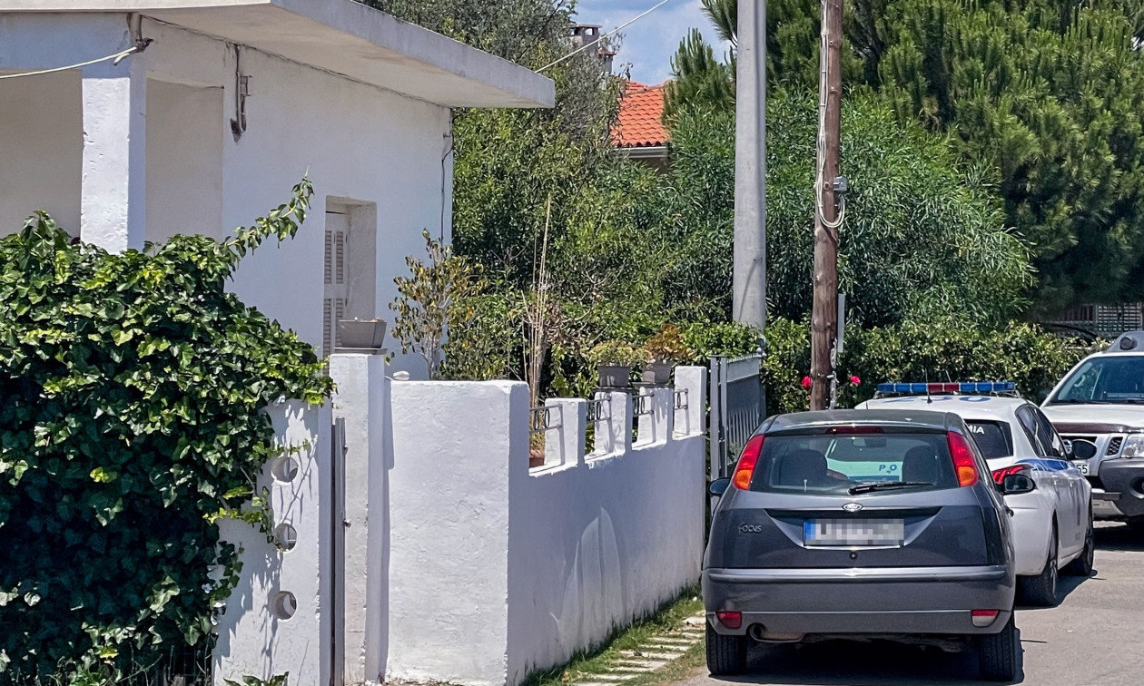 Αίγιο: 4-5 ώρες μετά τη διπλή δολοφονία μητέρας και γιου, ειδοποίησε γείτονες ο 65χρονος Ιταλός