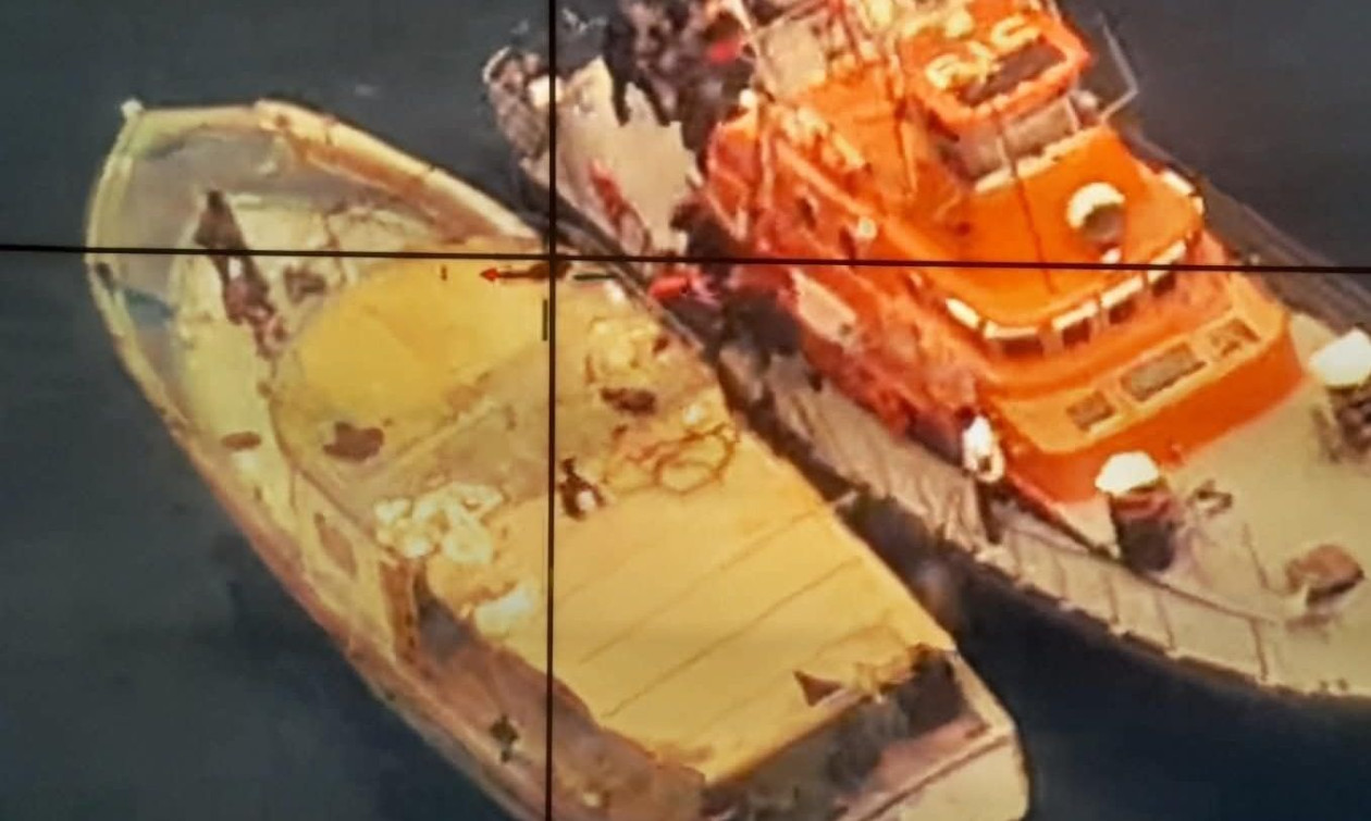 Κρήτη: 150 αλλοδαποί περισυλέχθηκαν από αλιευτικό σκάφος στους Καλούς Λιμένες