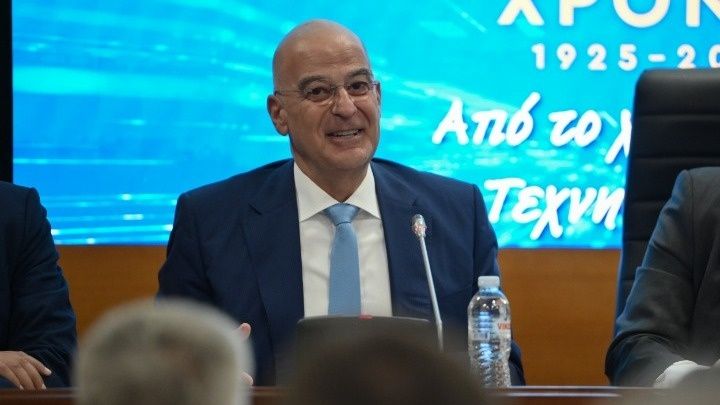 Δένδιας : Αλλάζουν όλα με την «Ατζέντα 2030» στις Ένοπλες Δυνάμεις – Μέγας εξομοιωτής η τεχνολογία