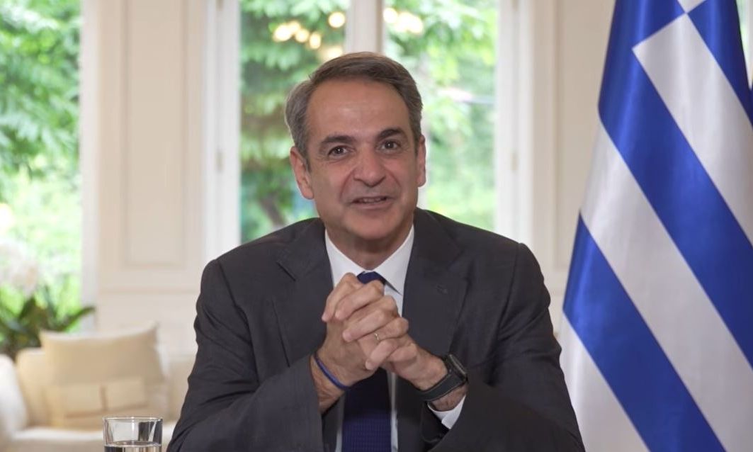 Ο μαραθώνιος Μητσοτάκη μέχρι τις κάλπες – Πρώτος σταθμός η Ρόδος – Τα φυλλάδια που μοίρασε