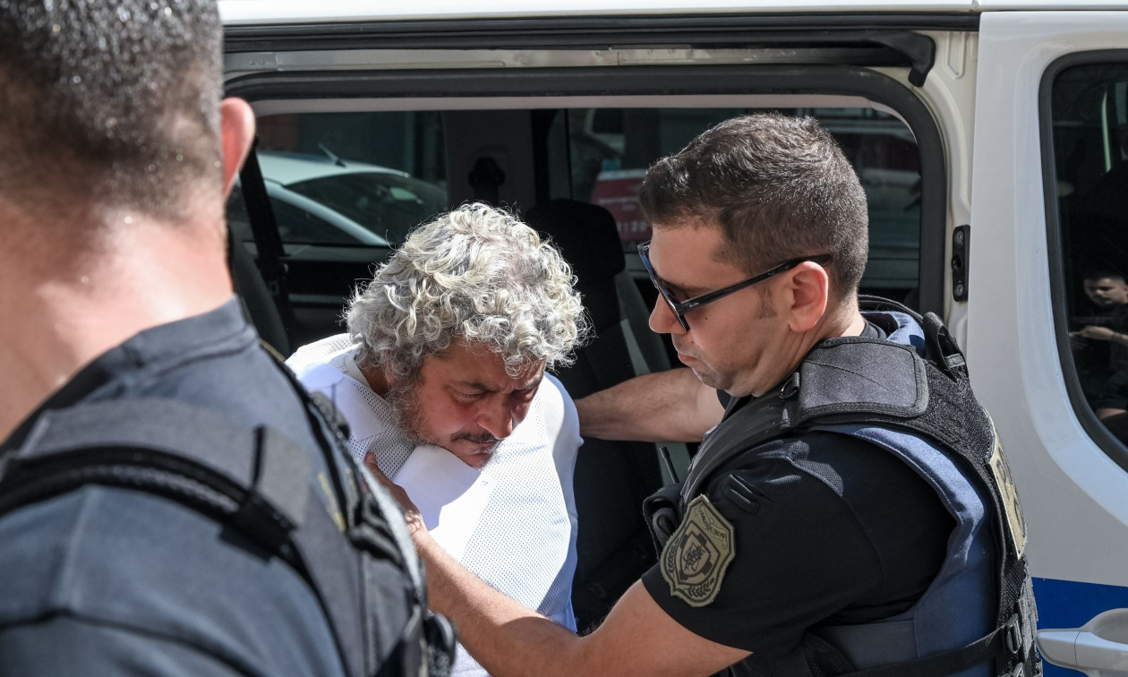 Δαλαμάγκας: «Δεν ήξερα ότι κοιμόμουν 22 χρόνια με κατηγορούμενο για φόνο» λέει η σύντροφός του