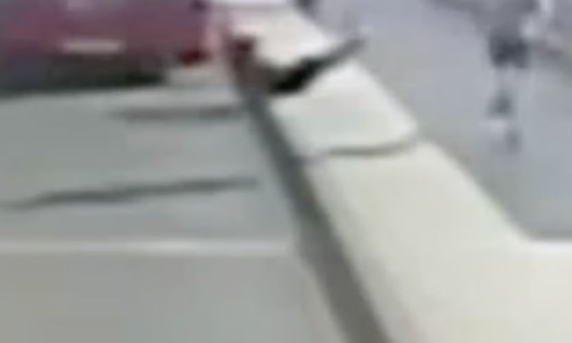 Βρετανία: Εκατομμυριούχος τραπεζίτης ο άνδρας που συνελήφθη επειδή έσπρωξε γυναίκα σε λεωφορείο