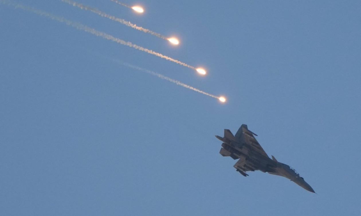 Ουκρανία: Συντριβή μαχητικού Su-24 στην περιφέρεια Χμελνίτσκι – Νεκροί οι δύο πιλότοι