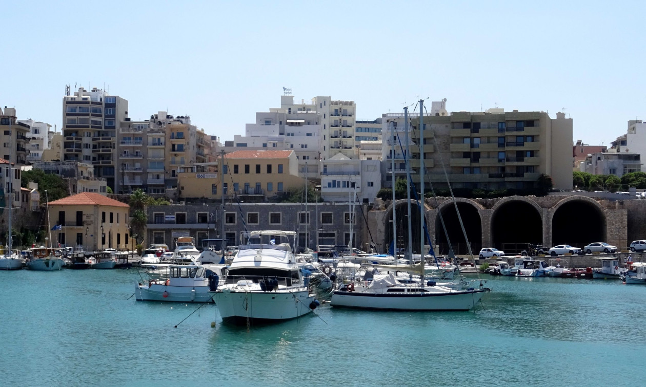 Ηράκλειο: Πήγε στην ψυχολόγο, τη χτύπησε και της τράβηξε τα μαλλιά