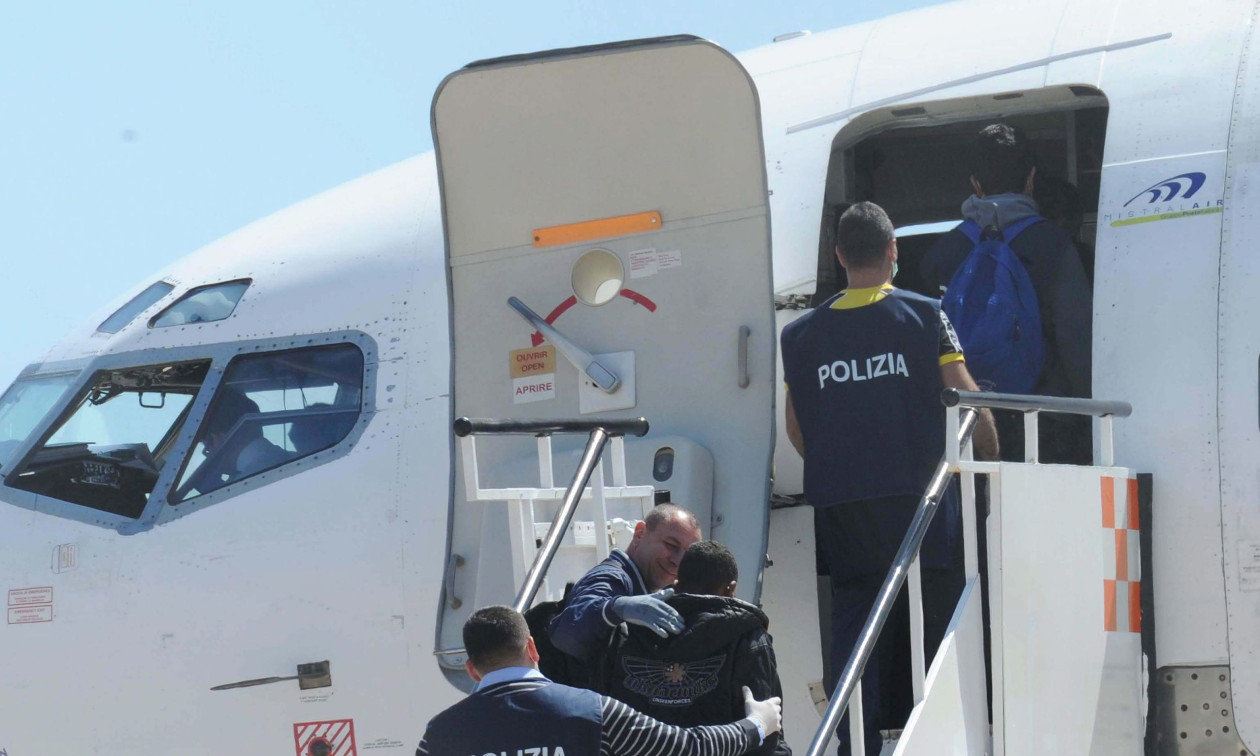 Αυστρία: Για πρώτη φορά, οι απελάσεις ξεπερνούν τις νέες αιτήσεις ασύλου – 40 απελάσεις τη μέρα