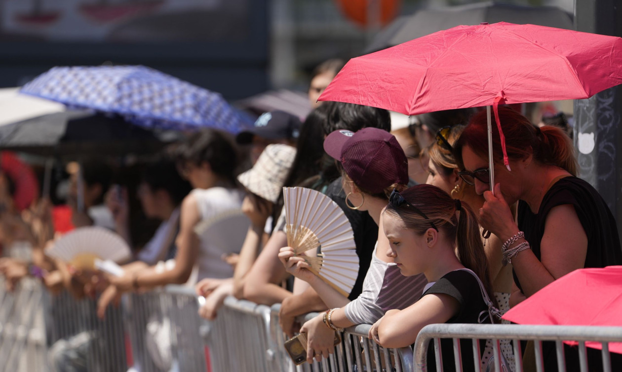 Τρεις νεκροί στη Γαλλία από το κύμα καύσωνα – Θερμοκρασίες άνω των 40 βαθμών Κελσίου στην Ευρώπη