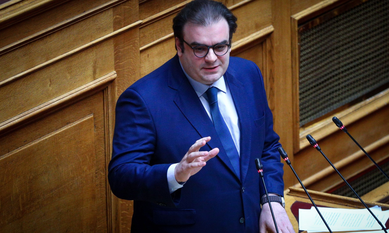 Μαρινάκης για δανειολήπτες νόμου Κατσέλη: Πάνω από 100.000 θα δουν άμεση μείωση της δόσης τους
