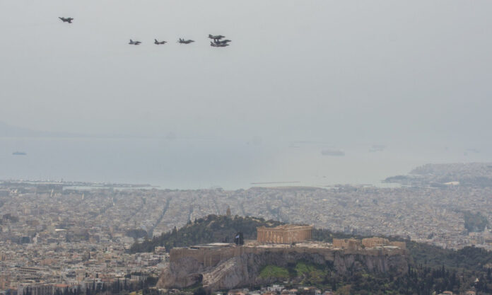 1745503-1221d590-maxhtika-athina.jpg