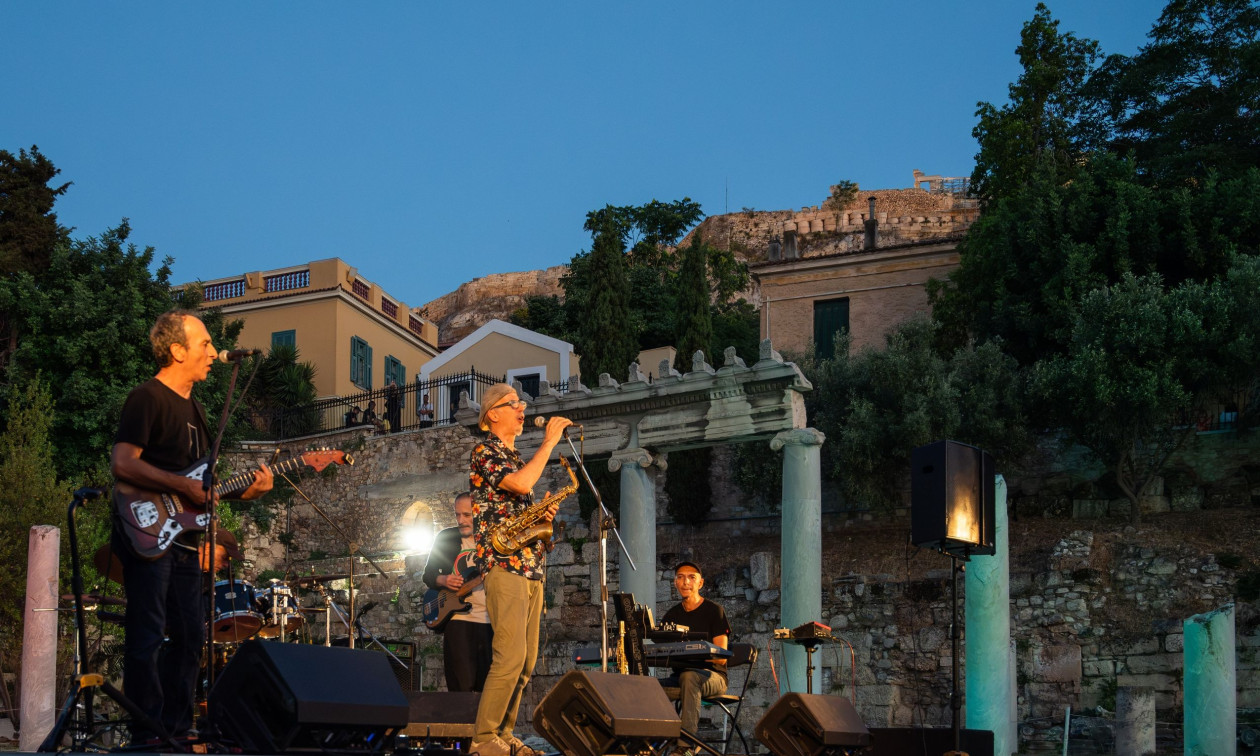 Πρεμιέρα του «Attica Roots Festival» στη Ρωμαϊκή Αγορά με τη συναυλία των Mode Plagal
