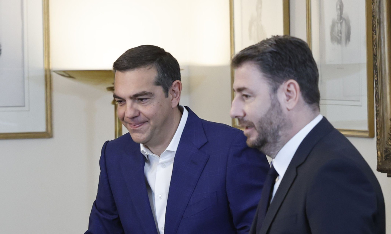 Οι μουσικές καρέκλες της κεντροαριστεράς: Συνεχείς «μεταγραφές» σε ρευστό πολιτικό τοπίο