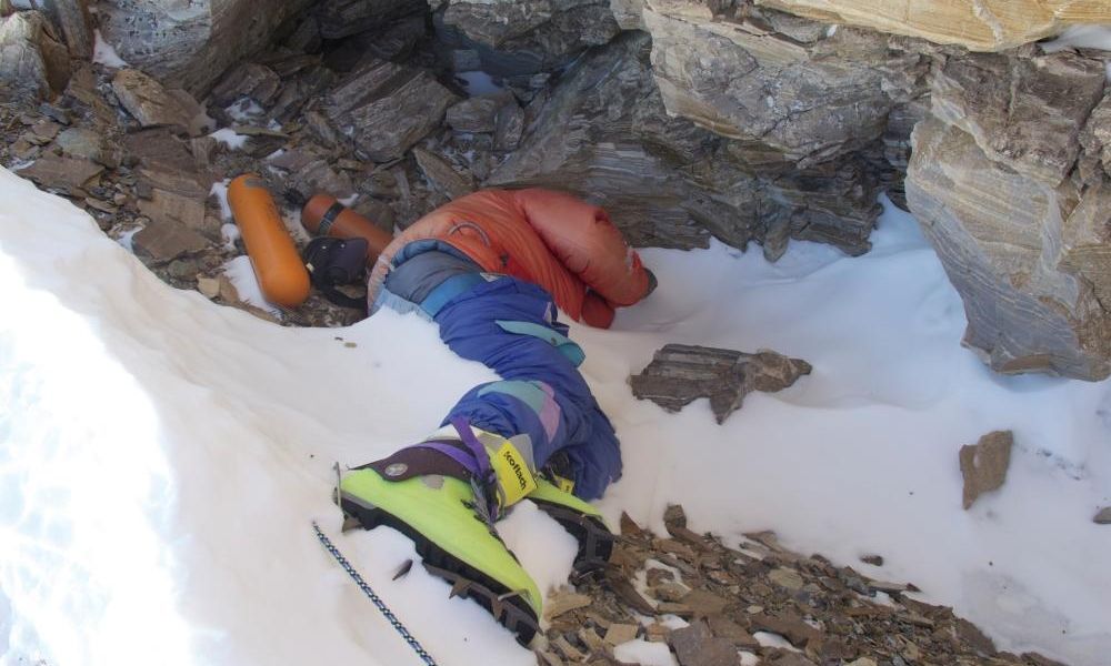 Ο μυστηριώδης «Green Boots» του Έβερεστ ταυτοποιήθηκε μέσω DNA έπειτα από 30 χρόνια
