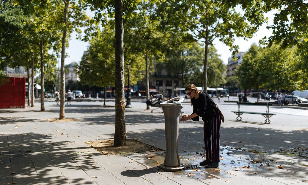 Γαλλία: Ο καύσωνας φέρνει θανάτους από πνιγμό – Πάνω από 90 νεκροί