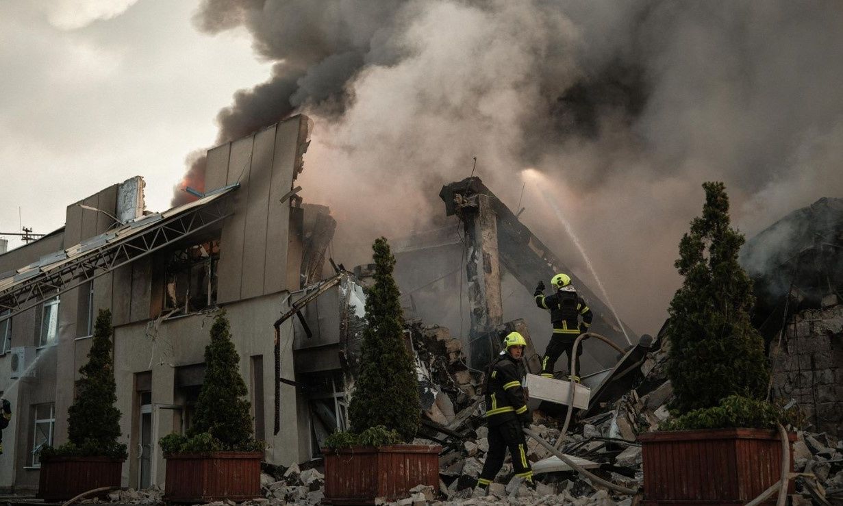 Ουκρανία: Τουλάχιστον 18 νεκροί από τη ρωσική επίθεση στο Κίεβο – Βίντεο