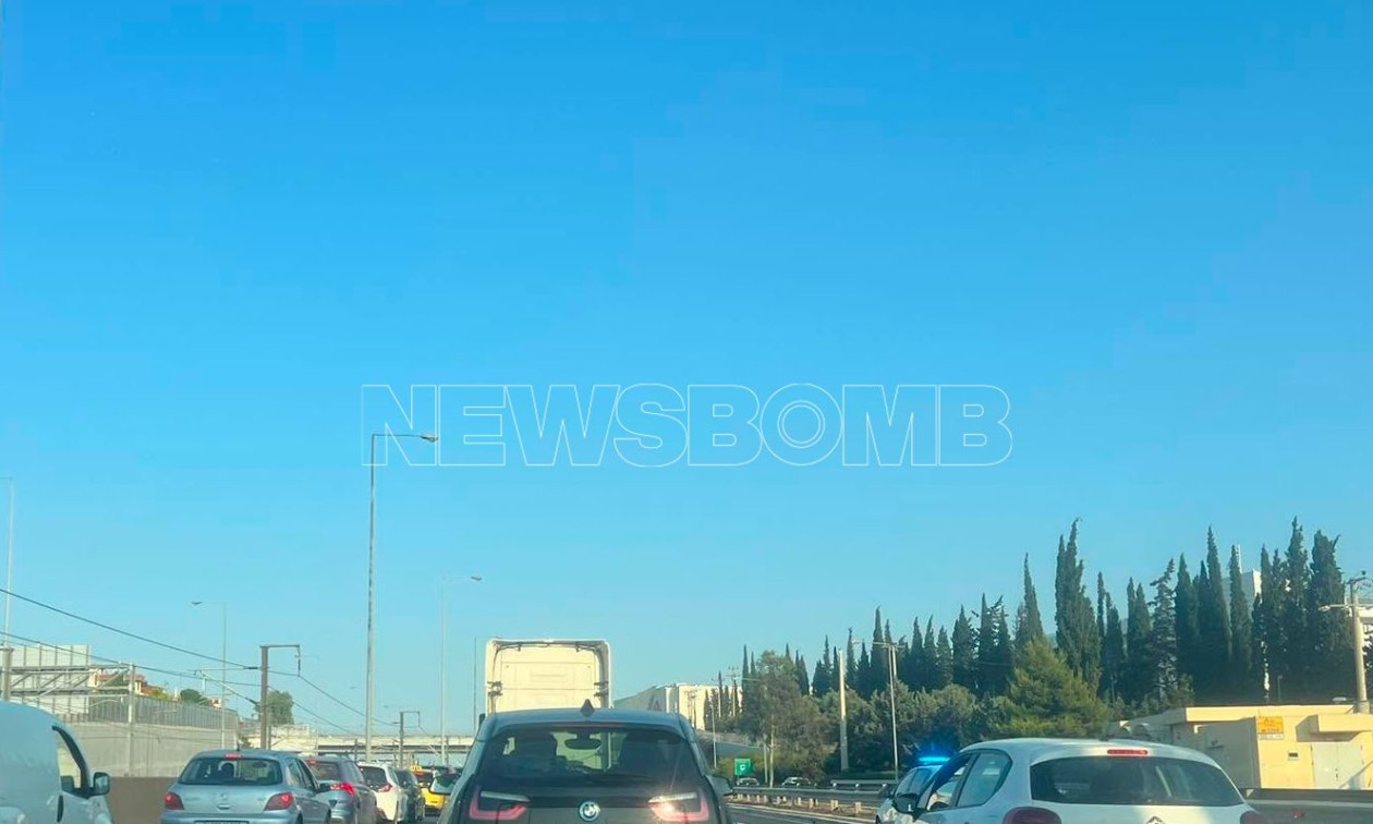 Κίνηση: Στο «κόκκινο» η Κηφισίας –  Πού εντοπίζονται προβλήματα