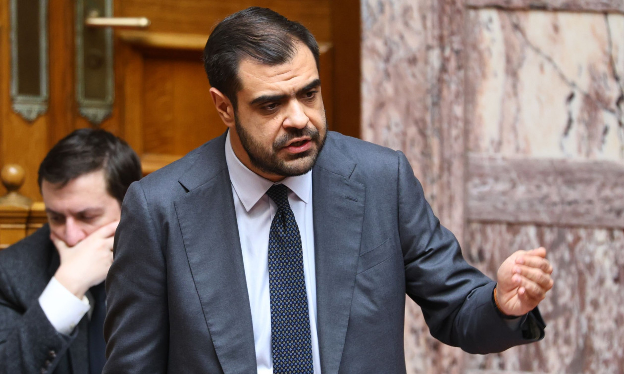 Μαρινάκης για επιθέσεις: Όποιος βάπτισε το ψάρι κρέας έχει πολιτική ευθύνη