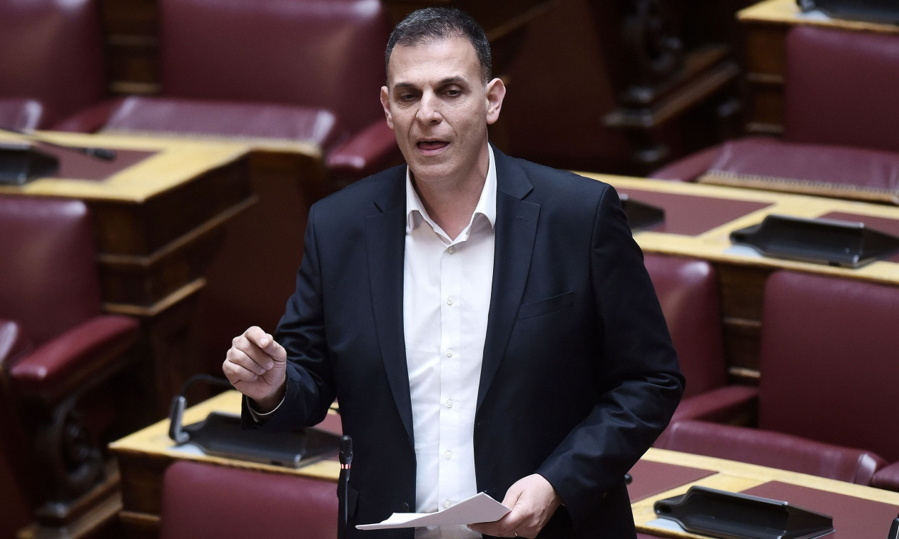Παραιτείται από βουλευτής του ΣΥΡΙΖΑ ο Γιώργος Καραμέρος