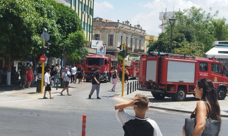 Χανιά: Εκκενώθηκε ξενοδοχείο λόγω φωτιάς – Ξεκίνησε από κουζινάκι
