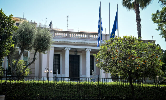 1747910-b2a3b0d6-maximou-ktirio.jpg