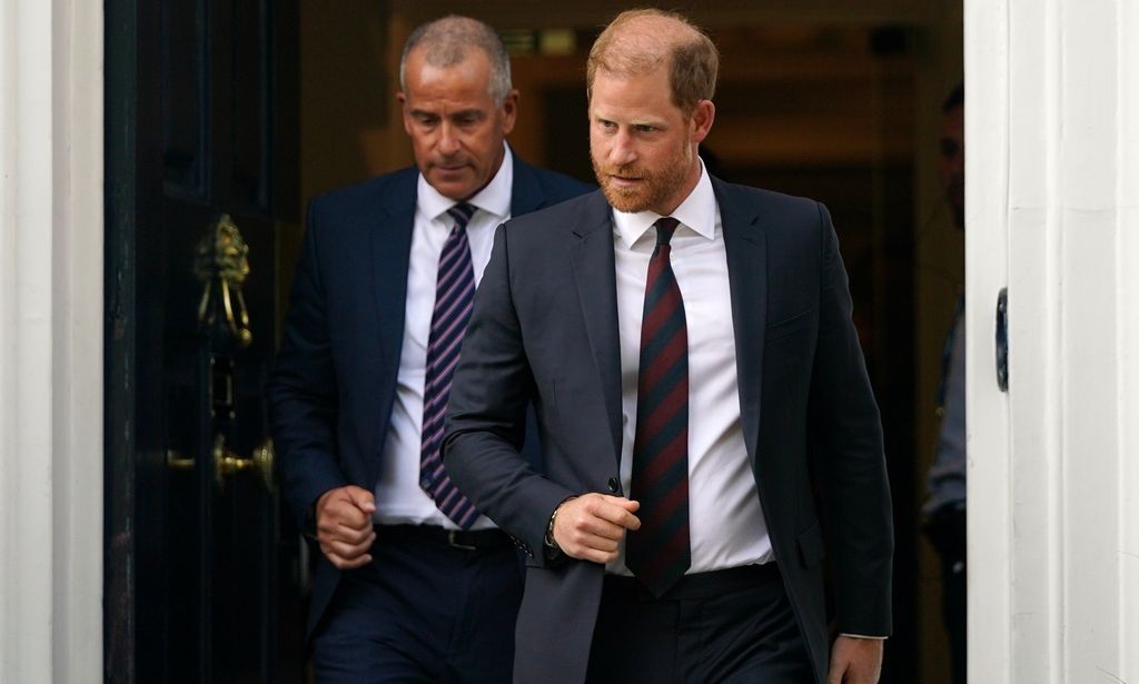 Ο Πρίγκιπας Χάρι έχασε αγωγή κατά της Daily Mail – «Πλήρης και προφανής συγκάλυψη»