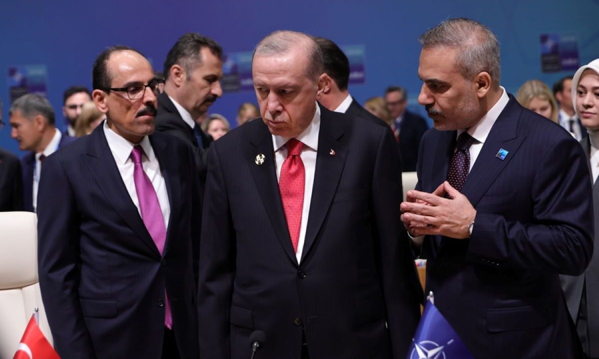 Ερντογάν – Σύνοδος του ΝΑΤΟ: Να αρθούν οι περιορισμοί στην αμυντική βιομηχανία μεταξύ των συμμάχων