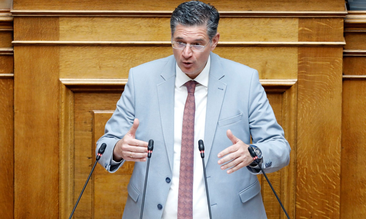 Ραγδαίες εξελίξεις στον ΣΥΡΙΖΑ: Παραιτήθηκε ο γραμματέας της ΚΟ Διονύσης Καλαματιανός