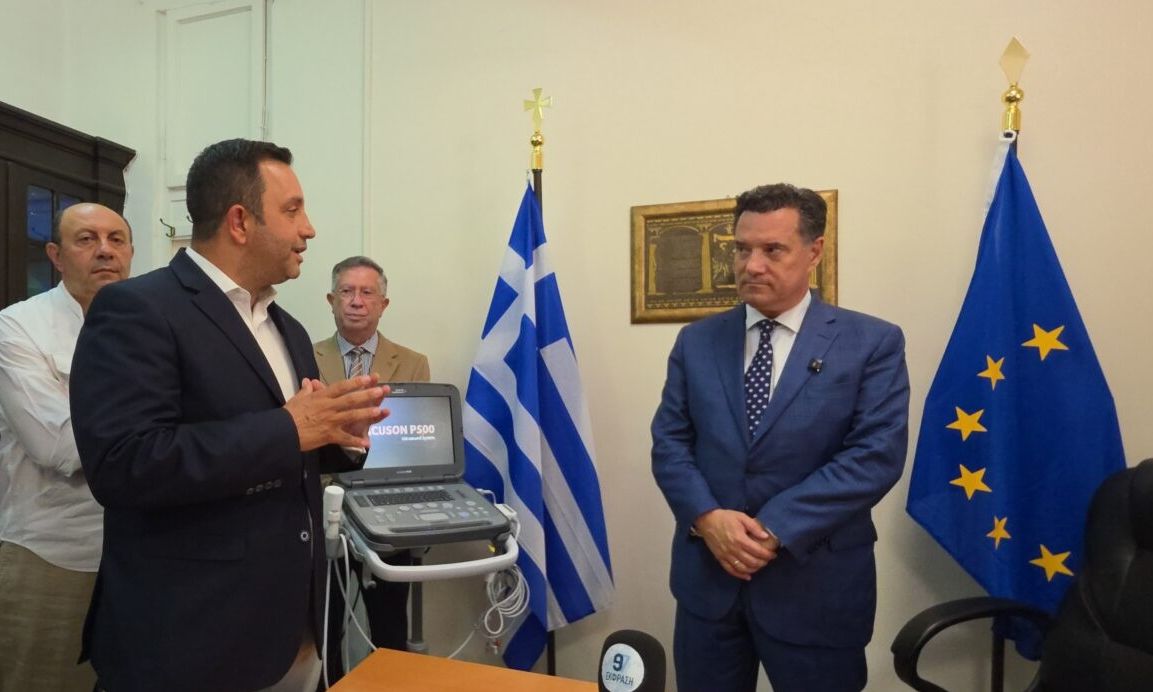 Άδωνις Γεωργιάδης: Το βίντεο από την Κω και η απάντησή του στους εργαζόμενους νοσοκομείου
