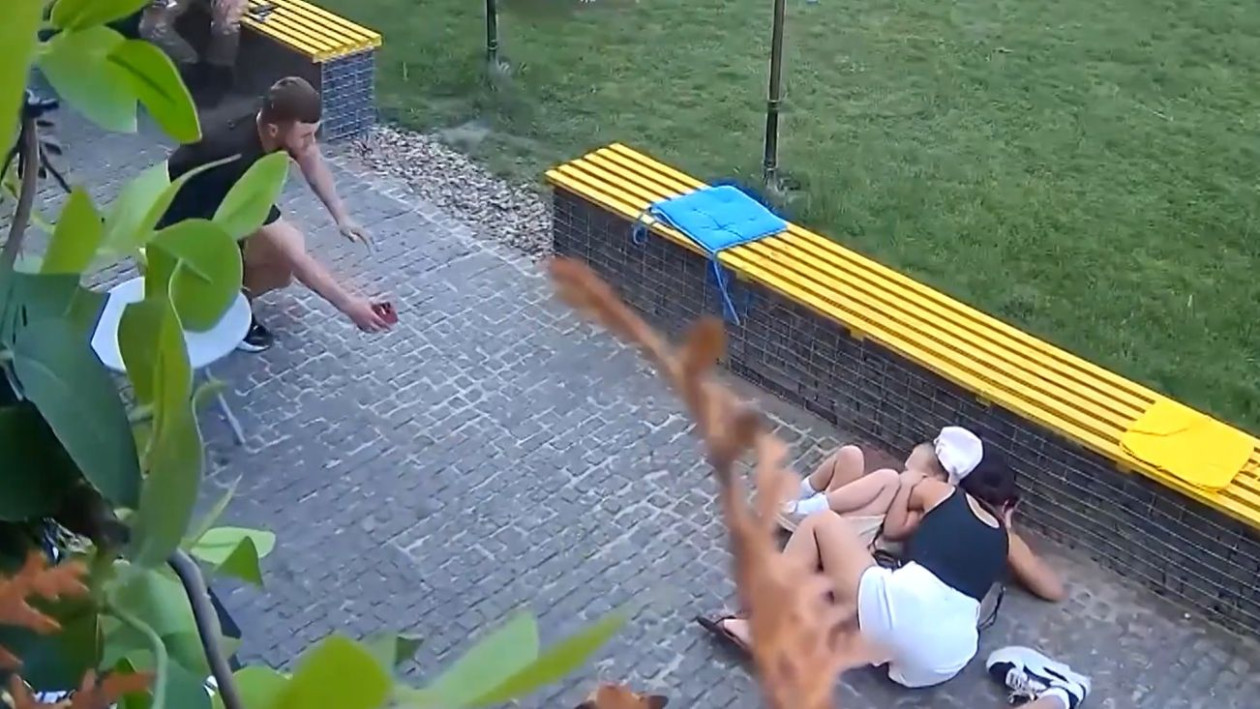 Λουτρό αίματος στο Σούμι: Δύο ρωσικές βόμβες σε πολυσύχναστη περιοχή – Νεκροί και δεκάδες τραυματίες