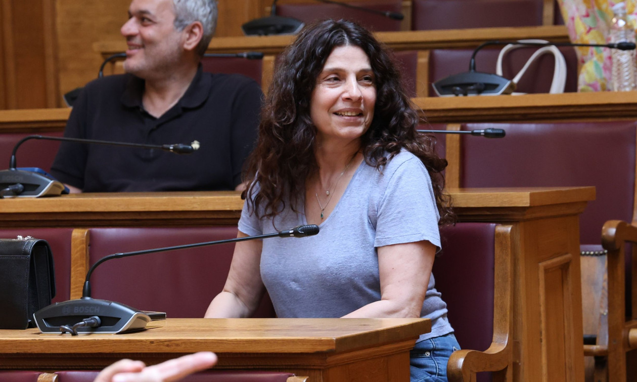 Ανεξαρτητοποιείται από τον ΣΥΡΙΖΑ η Πόπη Τσαπανίδου – Τέλος στα σενάρια για Κασσελάκη