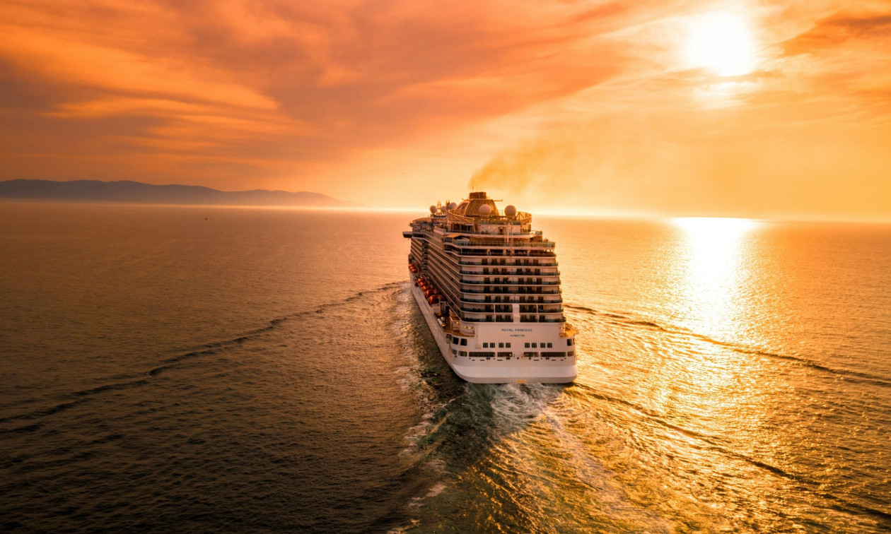 Royal Caribbean: 3χρονος τραυματίστηκε στα γεννητικά όργανα από κάθισμα τουαλέτας σε κρουαζιερόπλοιο