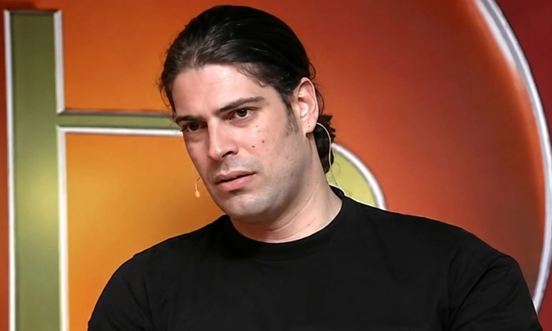 Συγκινεί η ανάρτηση του γιου του Λορέντζο Καριέρε: «Για πάντα ο ήρωάς μας, για πάντα ο πατέρας»