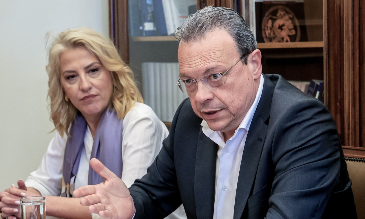 Οργή στην Κουμουνδούρου για την ανεξαρτητοποίηση Φάμελλου: «Ο ίδιος έφερε τον ΣΥΡΙΖΑ σε αδιέξοδο»