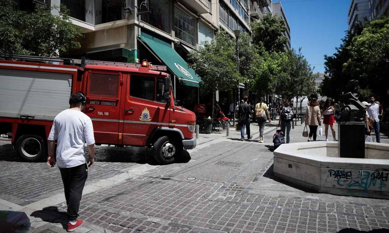 Διακοπές ρεύματος από το κέντρο της Αθήνας μέχρι Σπάτα και Πικέρμι – Οι χρόνοι αποκατάστασης
