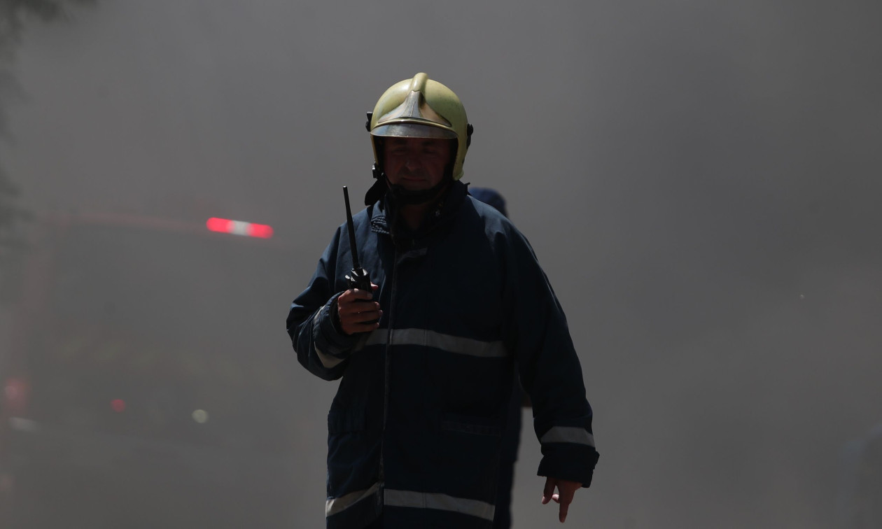 Χαλκιδική: Φωτιά σε εργοστάσιο ανακύκλωσης στη Νέα Τένεδο