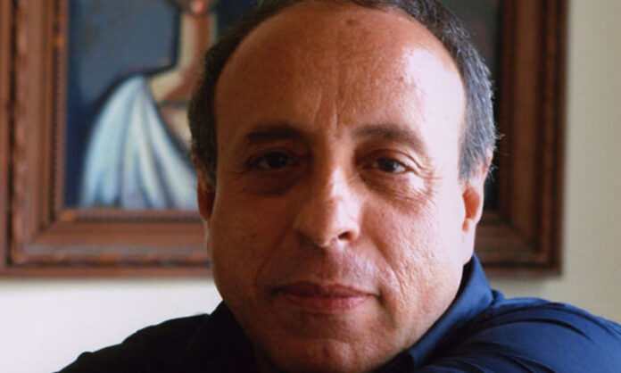1751723-ae498cd2-stavrianos.jpg